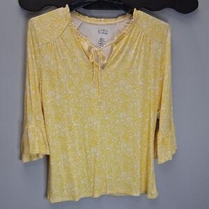Croft & Barrow Ruffle Hem Rayon Blend Yellow Floral 3/4 Sleeve V Neck LG Blouse
